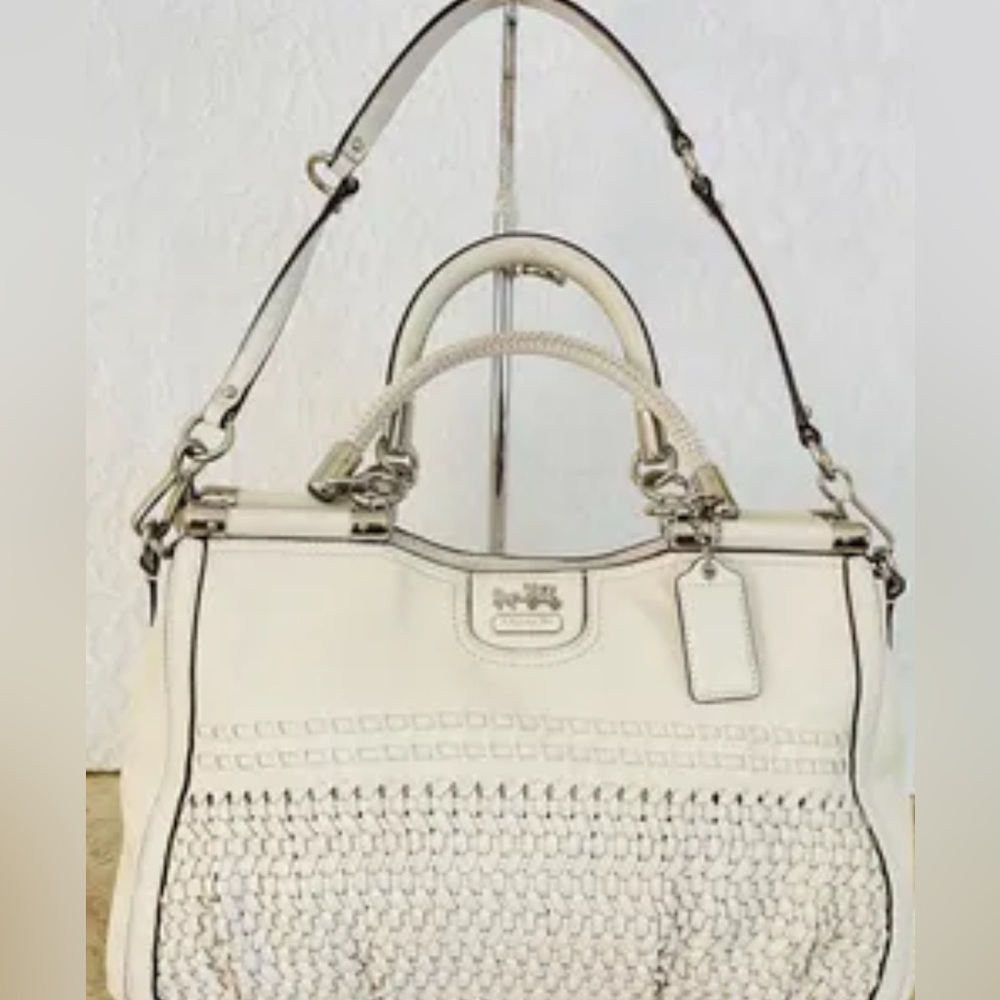 Coach Madison Woven Carrie Pinnacle bag
